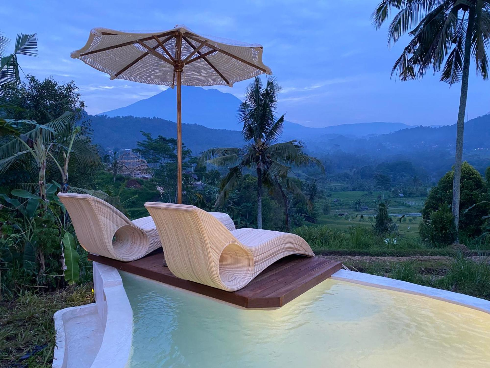 Gladak Di Uma Bali Bed and Breakfast Sidemen  Εξωτερικό φωτογραφία