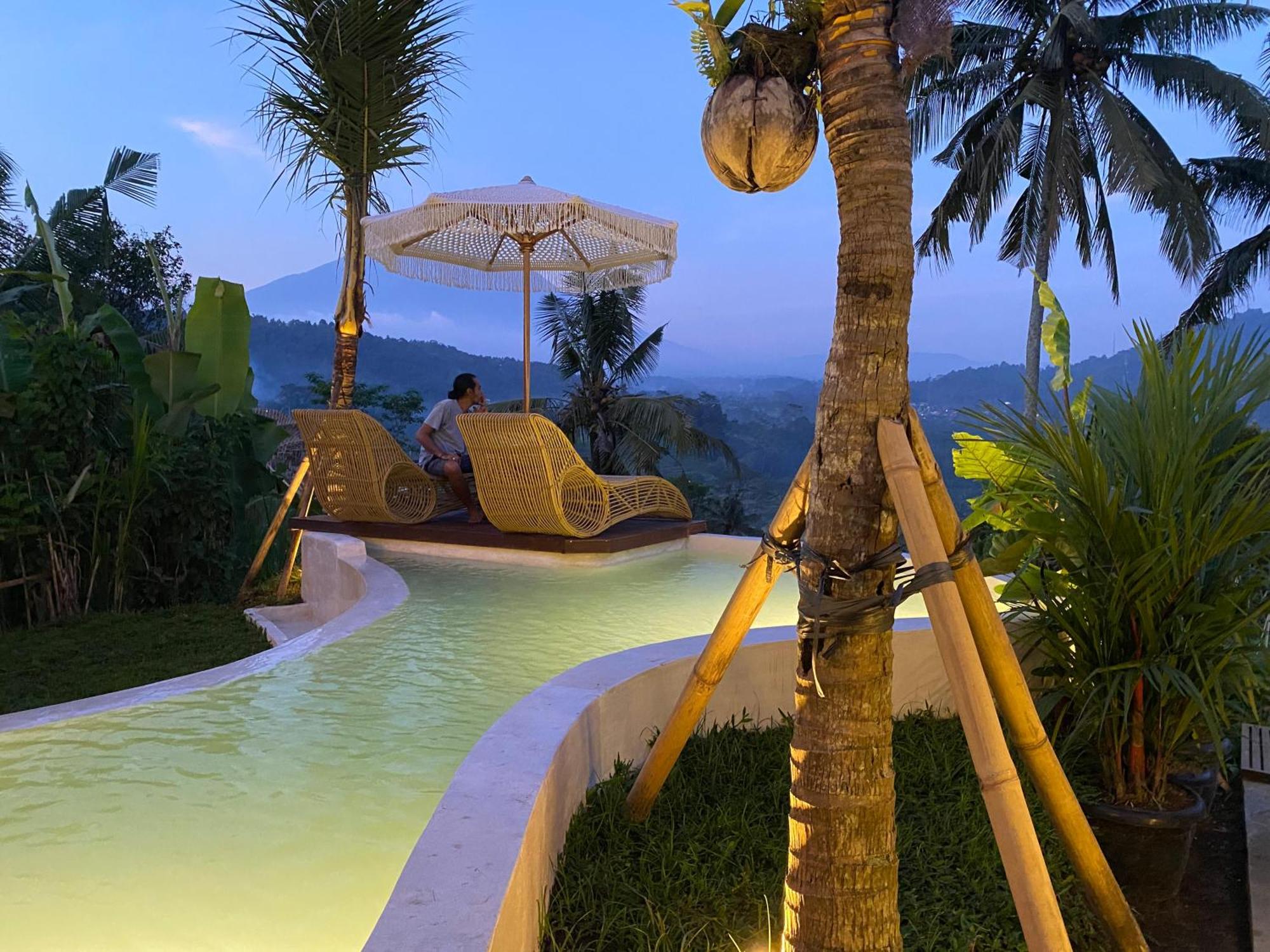 Gladak Di Uma Bali Bed and Breakfast Sidemen  Εξωτερικό φωτογραφία